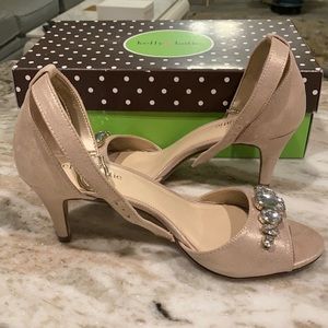 Kelly & katie gold heels